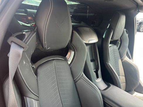 Used 2024 Chevrolet Corvette Stingray Preferred Cpe w/ Battery Protection Package RWD image 40