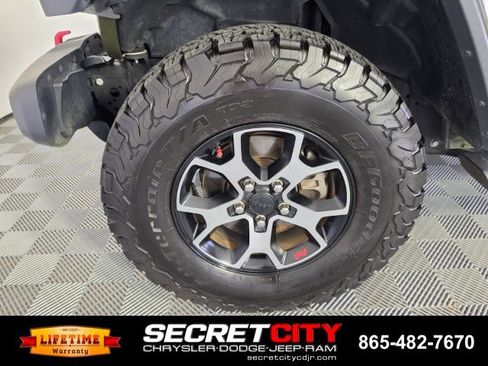 Used 2020 Jeep Wrangler Unlimited Rubicon AWD/4WD image 9