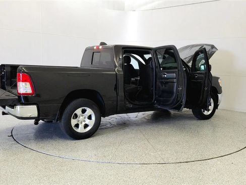 Used 2023 RAM 1500 Big Horn AWD/4WD image 12