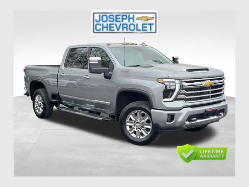 Certified 2024 Chevrolet Silverado 3500 High Country w/ High Country Premium Package AWD/4WD image 1