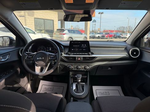 Used 2024 Kia Forte LXS image 27