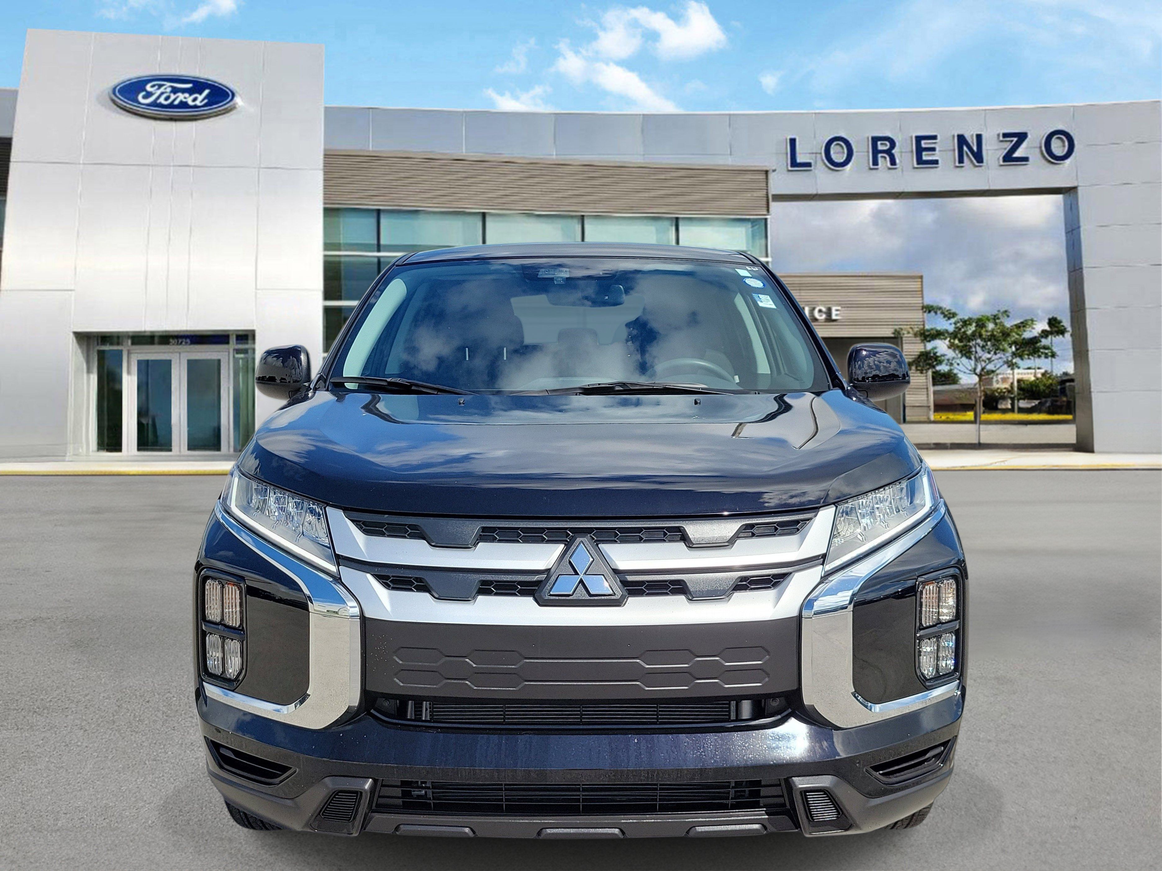 Used 2025 Mitsubishi Outlander Sport ES AWD/4WD image 2