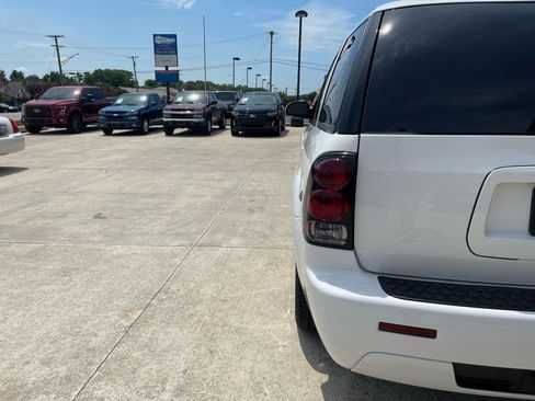 Used 2006 Chevrolet TrailBlazer LT w/ SS Package RWD image 13
