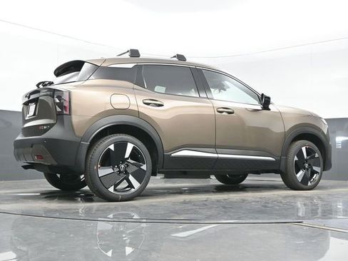 New 2026 Nissan Kicks SR w/ Cold Weather Package AWD/4WD image 26