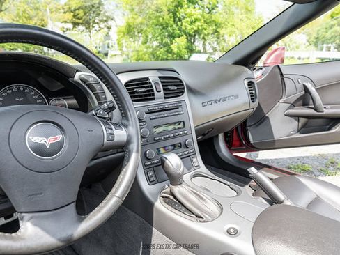 Used 2007 Chevrolet Corvette Coupe w/ Preferred Equipment Group RWD image 37
