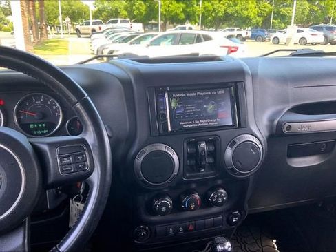 Used 2016 Jeep Wrangler Unlimited Sport w/ Quick Order Package 24S AWD/4WD image 6