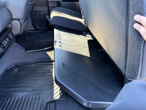 Used 2021 Chevrolet Silverado 1500 RST w/ Z71 Off-Road Package image 23