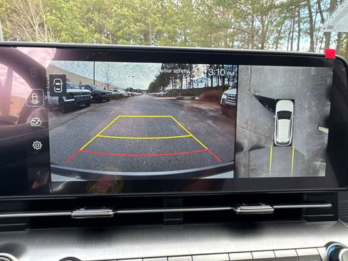 New 2026 Hyundai Kona Limited FWD image 31