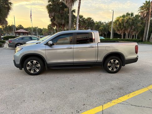 Used 2019 Honda Ridgeline RTL image 2