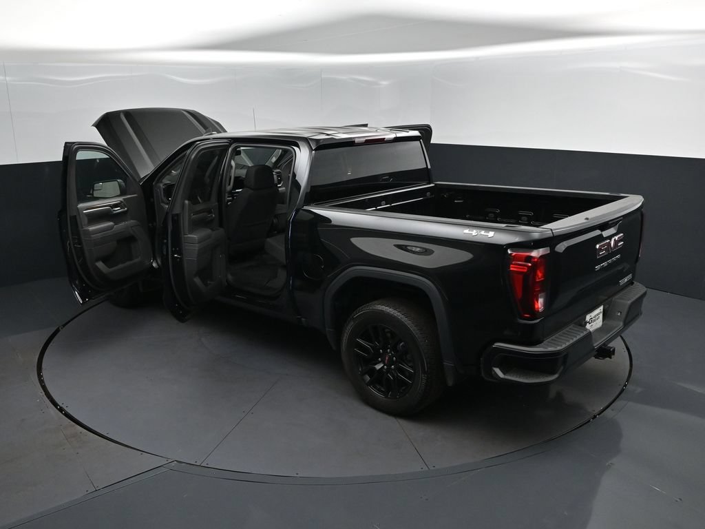 Used 2025 GMC Sierra 1500 Elevation AWD/4WD image 2