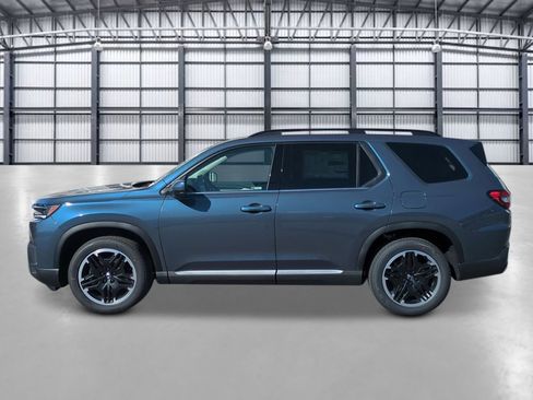 New 2026 Honda Pilot image 2