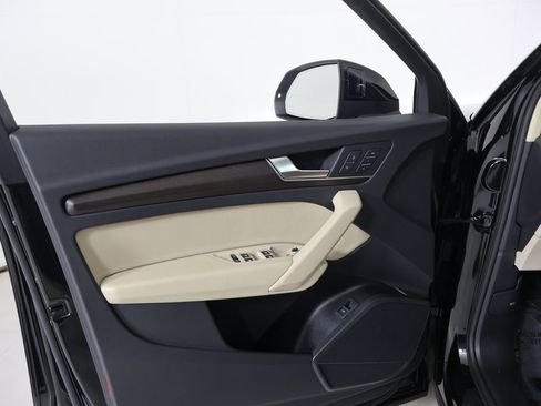 Certified 2023 Audi Q5 2.0T Premium w/ Convenience Package image 21