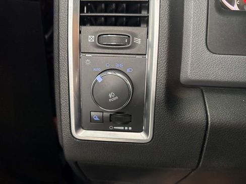 Used 2019 RAM 1500 Classic Warlock image 38