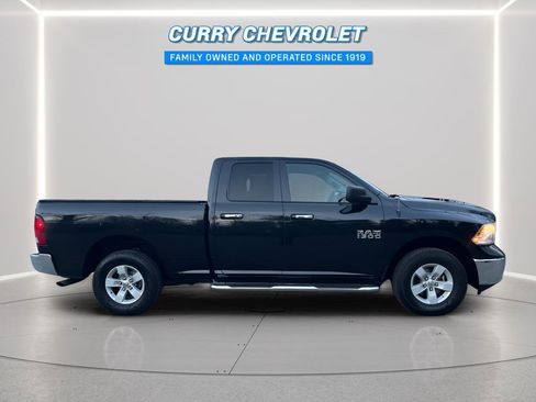 Used 2018 RAM 1500 Classic SLT image 14