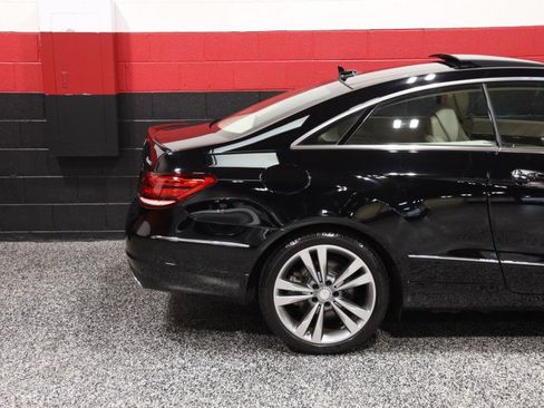 Used 2017 Mercedes-Benz E 400 4MATIC Coupe image 5