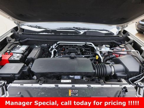 New 2026 GMC Canyon Elevation w/ Convenience Package image 32