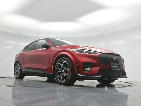 Certified 2023 Ford Mustang Mach-E GT image 53