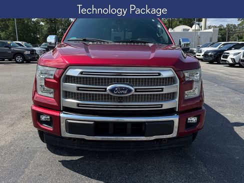 Used 2017 Ford F150 Platinum w/ Equipment Group 701A Luxury AWD/4WD image 7