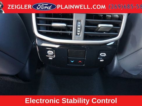 Used 2025 Lexus RX 350 F Sport w/ Convenience Package AWD/4WD image 13