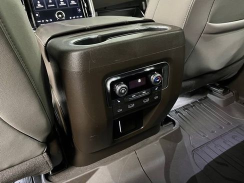 Used 2025 GMC Yukon XL Elevation w/ Elevation Premium Package AWD/4WD image 57