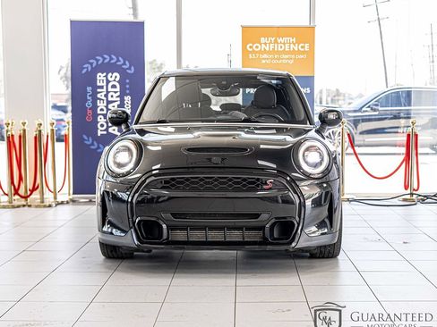 Used 2023 MINI Cooper S FWD image 2