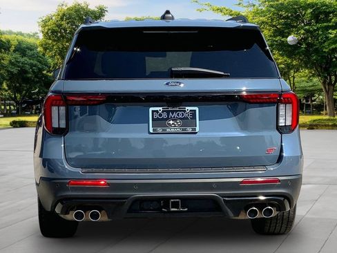 Used 2025 Ford Explorer ST AWD/4WD image 5
