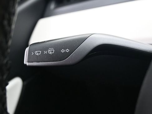 Used 2022 Tesla Model Y Performance AWD/4WD image 20