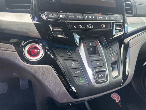 Used 2023 Honda Odyssey Touring image 26