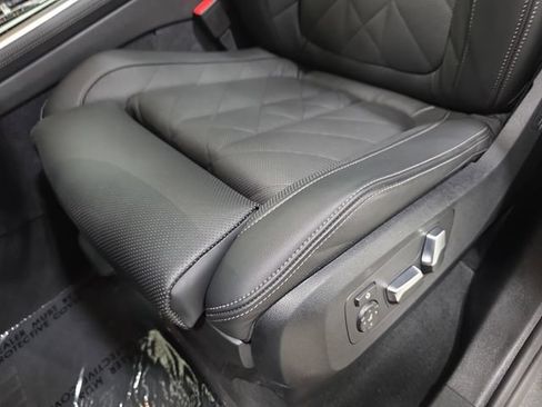 Certified 2026 BMW X5 xDrive40i w/ Premium Package AWD/4WD image 25