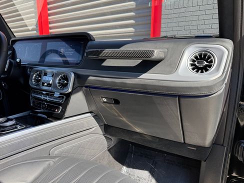 Used 2023 Mercedes-Benz G 550 image 18