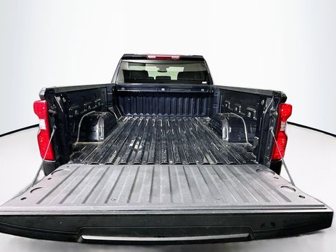 Used 2023 Chevrolet Silverado 1500 Custom image 26