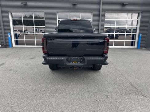 Used 2024 Ford F350 Platinum AWD/4WD image 3
