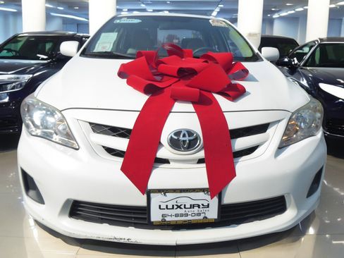 Used 2011 Toyota Corolla LE image 4