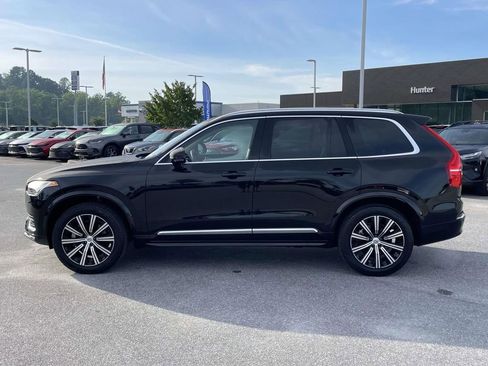 Used 2025 Volvo XC90 B5 Core AWD/4WD image 25