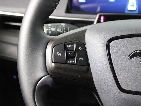 Used 2025 Ford Mustang Mach-E Select w/ Comfort Package Lite image 15