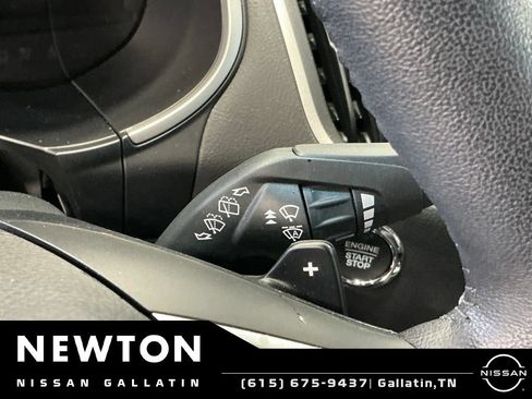 Used 2019 Ford Edge SEL w/ Equipment Group 201A AWD/4WD image 37