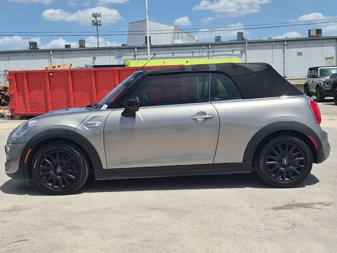 Used 2017 MINI Cooper S FWD image 3