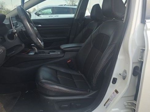 Used 2021 Nissan Altima 2.5 SR w/ SR Premium Package AWD/4WD image 13