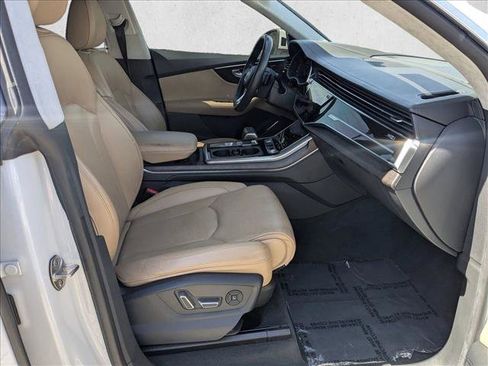 Used 2019 Audi Q8 Prestige AWD/4WD image 18