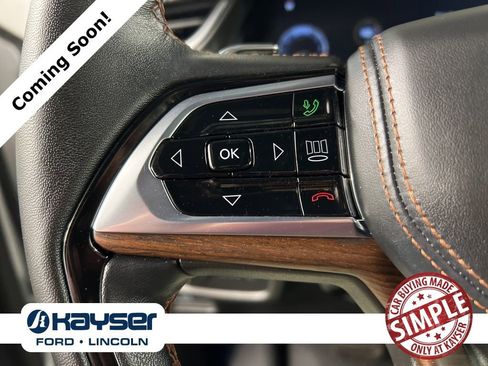 Used 2023 Jeep Grand Cherokee L Summit w/ High Altitude Package image 17