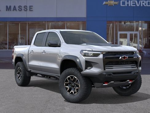 New 2026 Chevrolet Colorado ZR2 w/ Technology Package AWD/4WD image 7