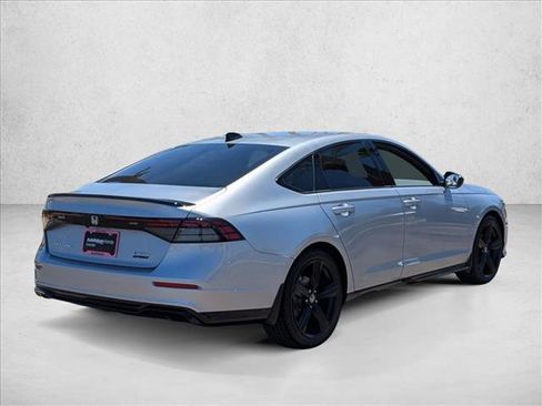 Used 2024 Honda Accord Sport image 6