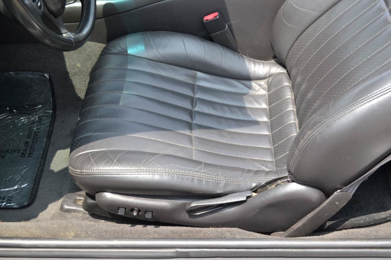 Used 2002 Chevrolet Camaro Z28 w/ SS Performance/Appearance Pkg RWD image 21