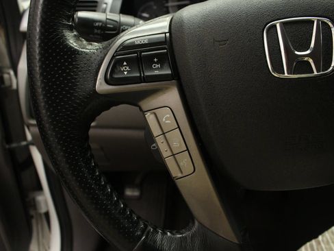 Used 2014 Honda Odyssey Touring image 31
