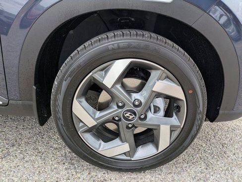 New 2026 Hyundai Venue SEL FWD image 9