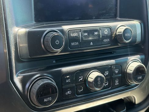 Used 2019 Chevrolet Silverado 1500 LT w/ All Star Edition RWD image 17