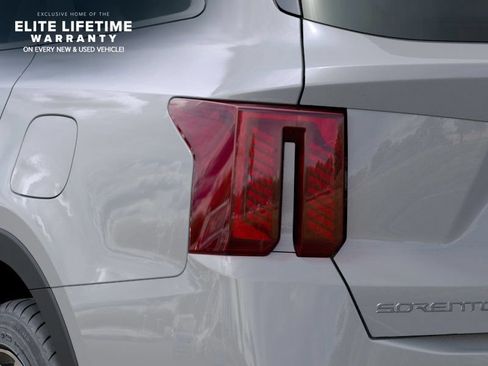 New 2026 Kia Sorento SX FWD image 12