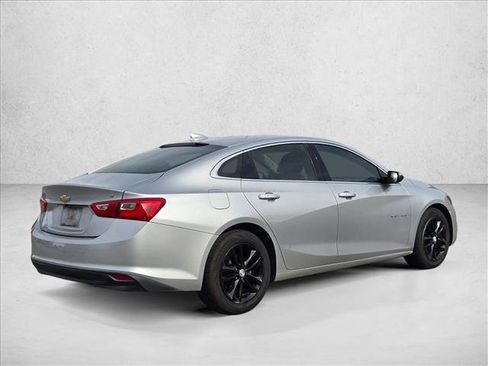 Used 2018 Chevrolet Malibu LT image 5