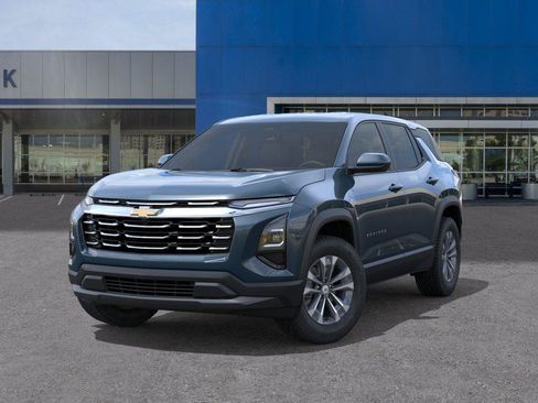 New 2026 Chevrolet Equinox LT FWD image 6