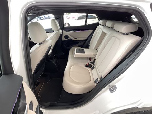 Certified 2023 BMW X2 sDrive28i w/ Convenience Package FWD image 23